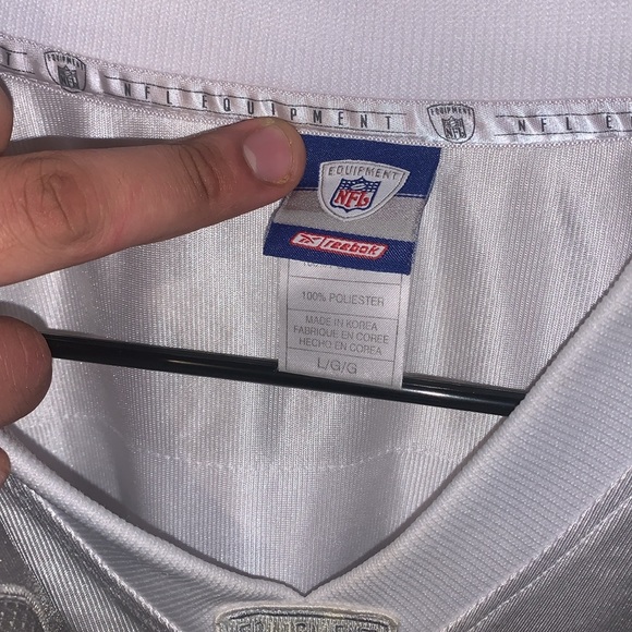 Vintage Reebok Tom Brady NFL White Patriots Football Size Large xxxxviii - Picture 3 of 4